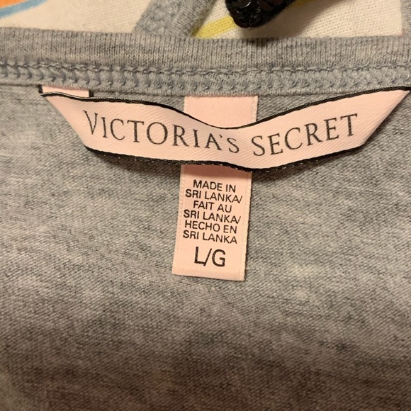 Victoria’s Secret “Bad Girls Get Presents Too” Top - Picture 4 of 4